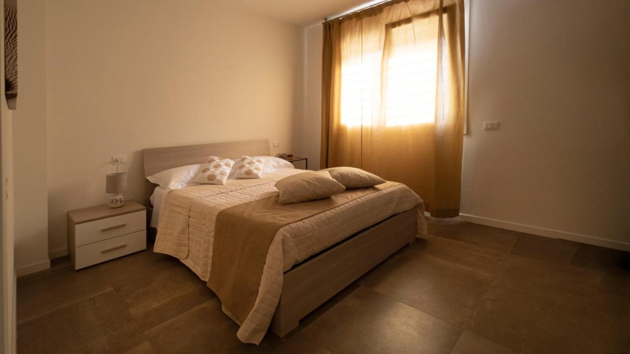 Maisonette Modena Park Exteriör bild